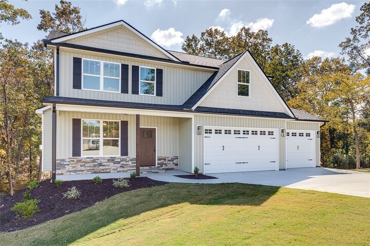 Property Photo: 104 Pawleys Court SC 29625