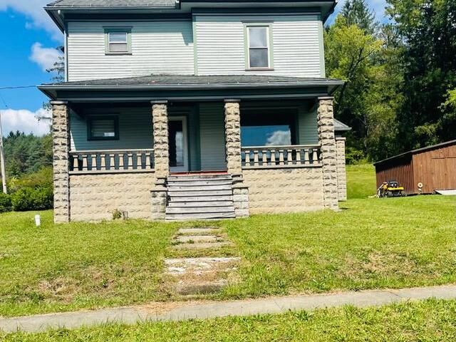 Property Photo:  101 Oak Street  PA 16347 