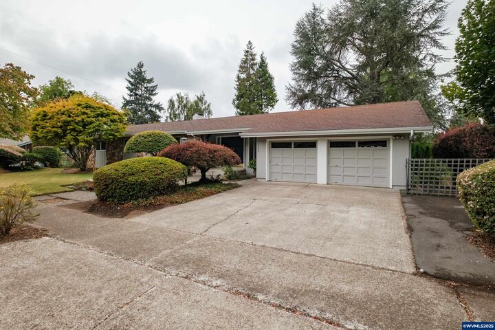 Property Photo:  3385 Balsam Dr S  OR 97302 