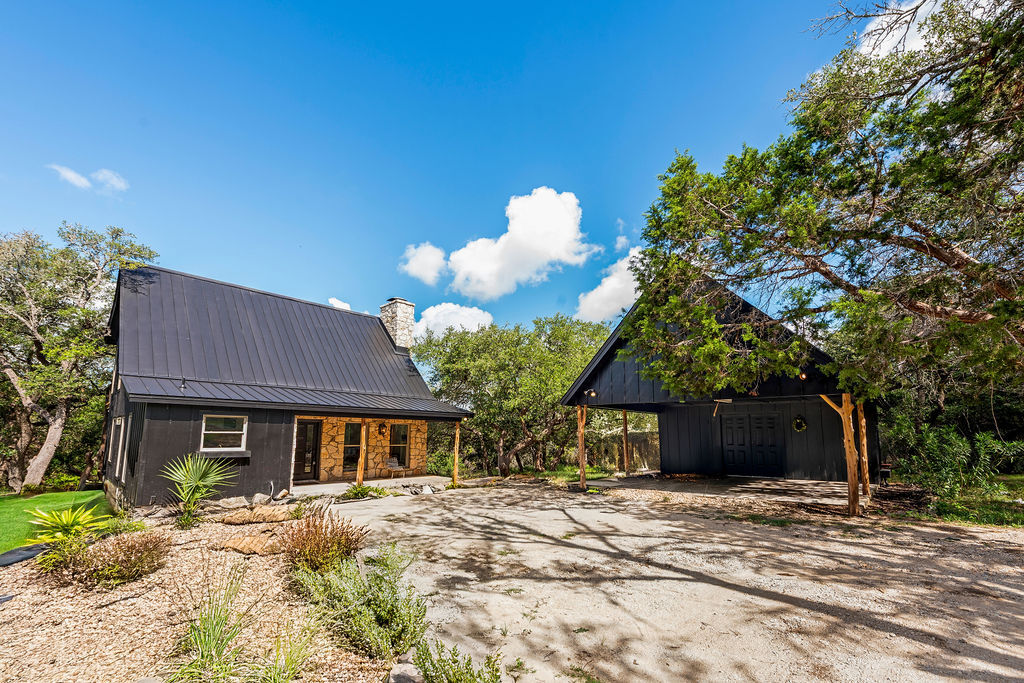Property Photo:  110 Windy Ridge Lane  TX 78676 