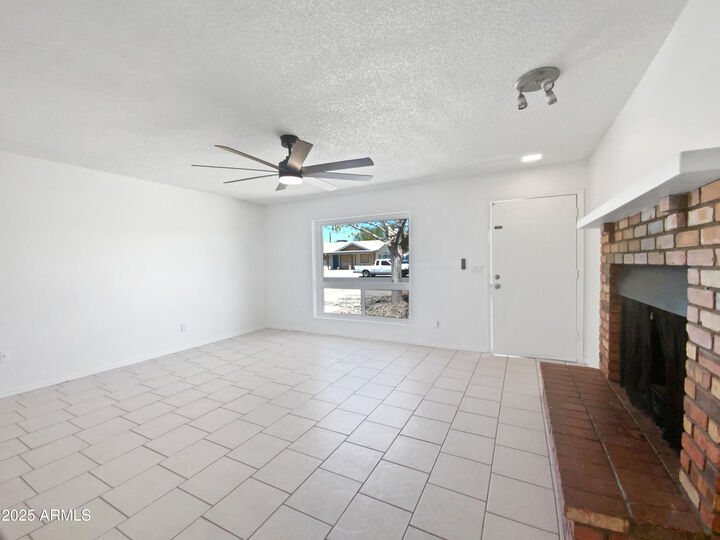 Property Photo:  261 W 21st Avenue  AZ 85120 