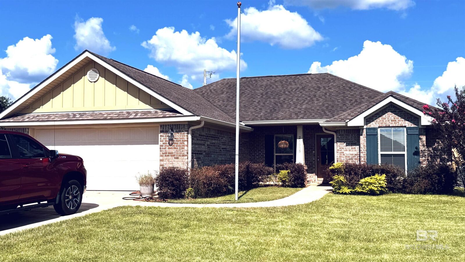 Property Photo: 21668 Talbot Lane AL 36567