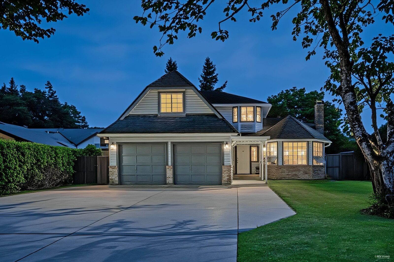Property Photo: 13330 59B Avenue BC V3X 2N6