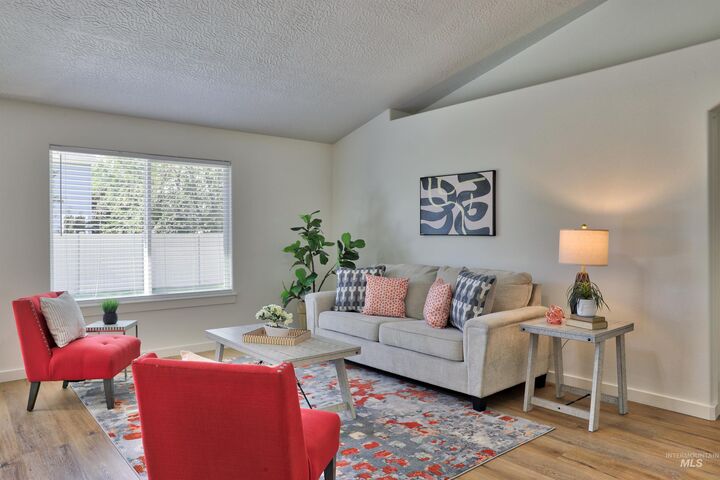 Property Photo: 4083 E Arch Drive ID 83646