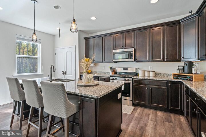 Property Photo: 6528 Jousting Court MD 20616