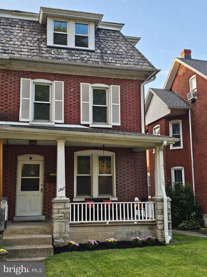 1247 E Lincoln Highway  Coatesville PA 19320 photo