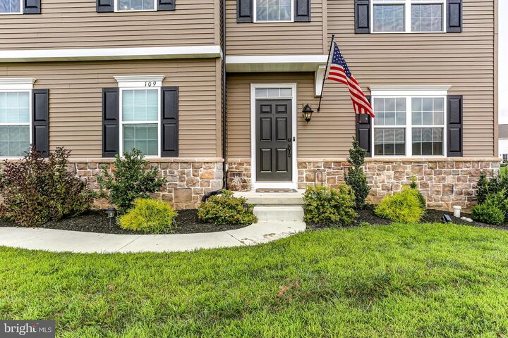 Property Photo:  109 Princeton Pl  PA 17042 
