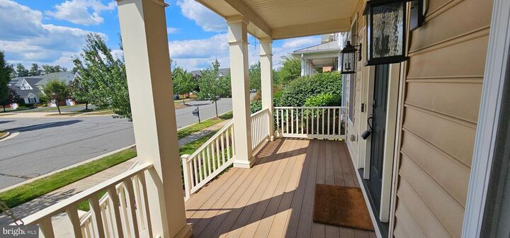Property Photo: 15508 Fog Mountain Circle VA 20169