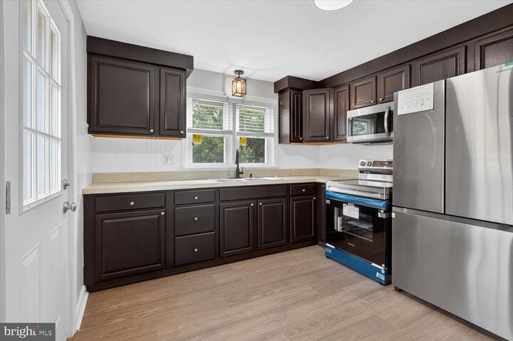 Property Photo: 862 Englesville Hill Road PA 19512