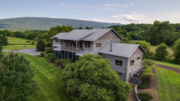 500 Log Cabin Ln  New Market VA 22844 photo