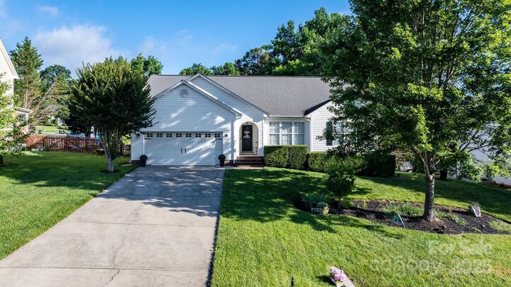 Property Photo: 369 Holstein Drive NC 28034