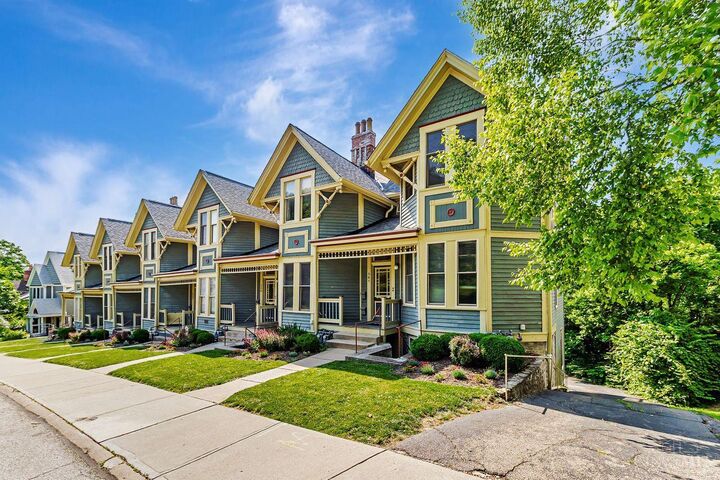 Property Photo:  537 Tusculum Avenue  OH 45226 