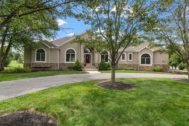 Property Photo: 8390 Whisper Trace OH 43015