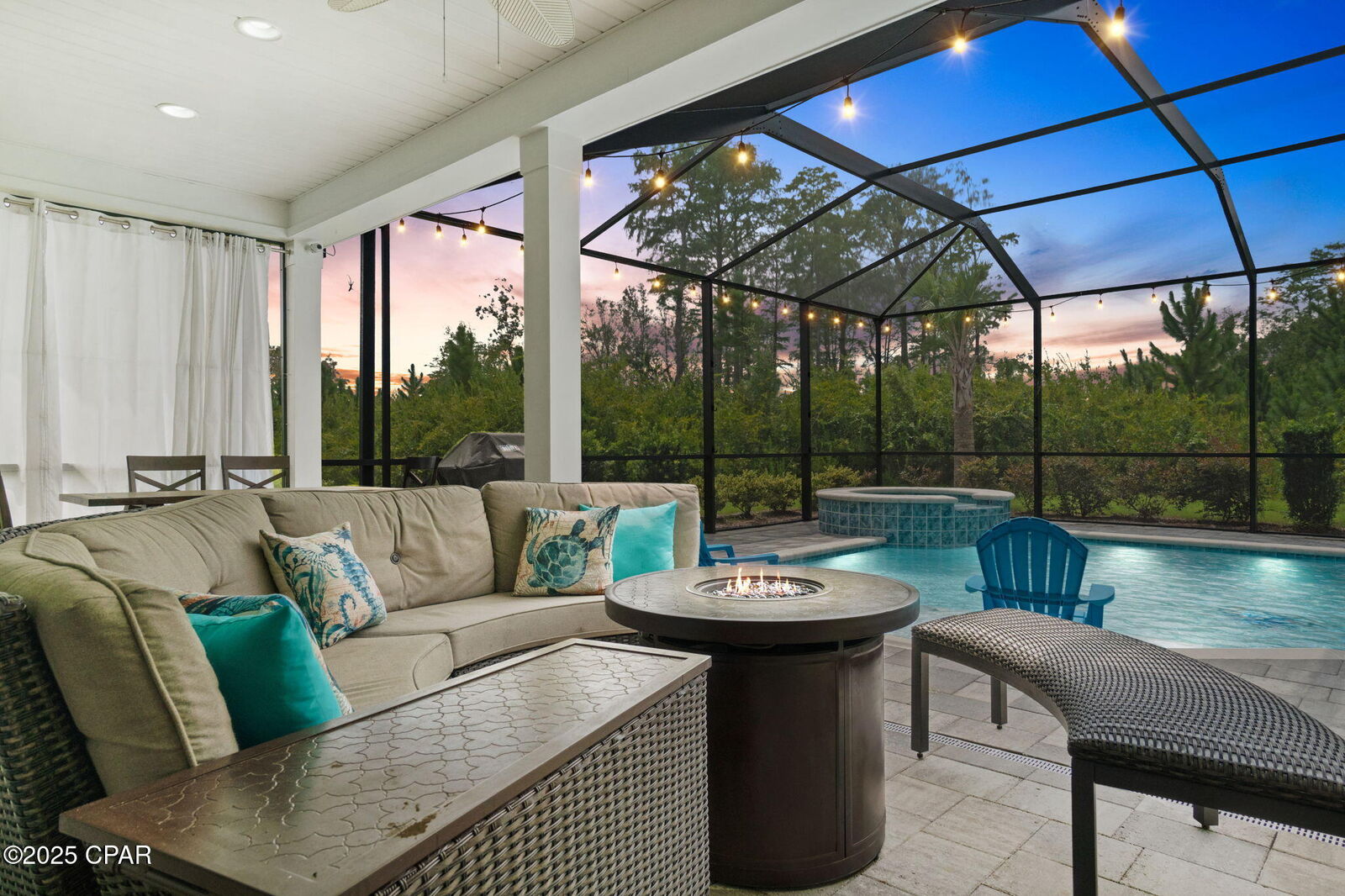 Property Photo:  8406 Island Breeze Avenue  FL 32413 