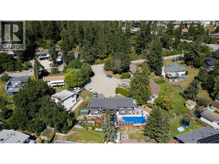 Property Photo:  1850 28 Avenue Northeast  BC V1E 3X1 