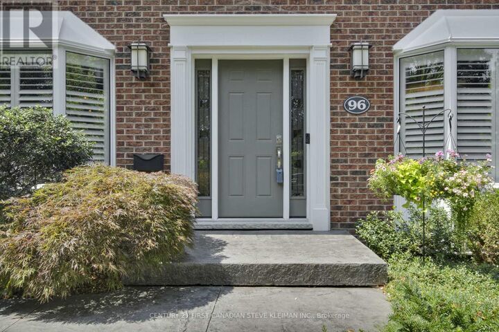 Property Photo:  96 Meridene Crescent West  ON N5X 1G2 