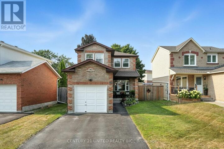 69 Stuart Road  Clarington (Courtice) ON L1E 1Y9 photo