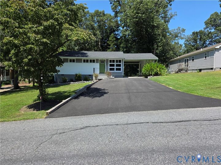 Property Photo: 3918 Wood Dale Road VA 23831