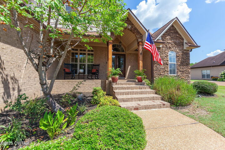 Property Photo: 52 Kinnewick Cove TN 38305