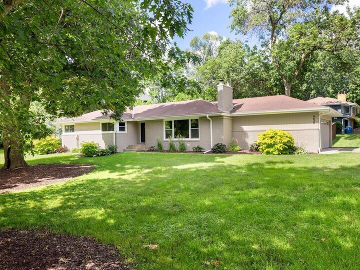 4820 Williston Road  Minnetonka MN 55345 photo