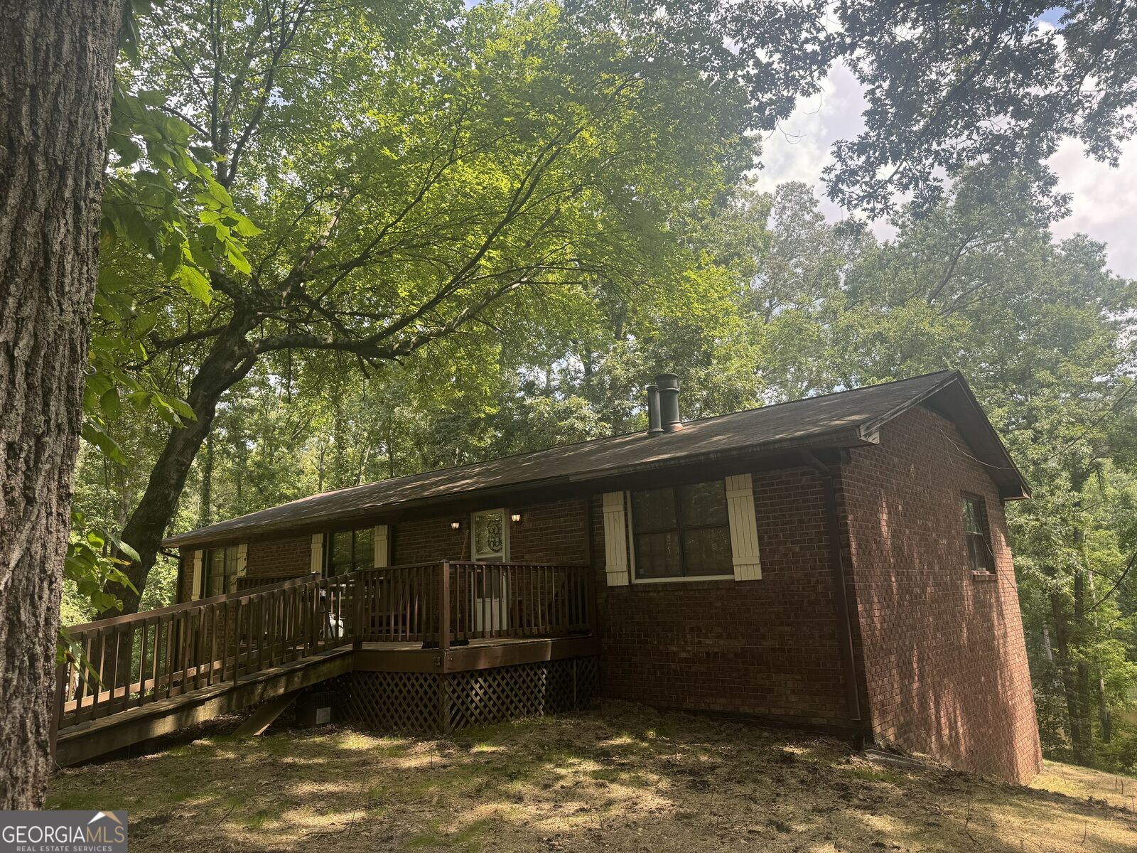 Property Photo: 436 Kraftsman Road SW GA 30165