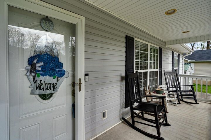 Property Photo:  233 Georgia Lane  TN 37347 