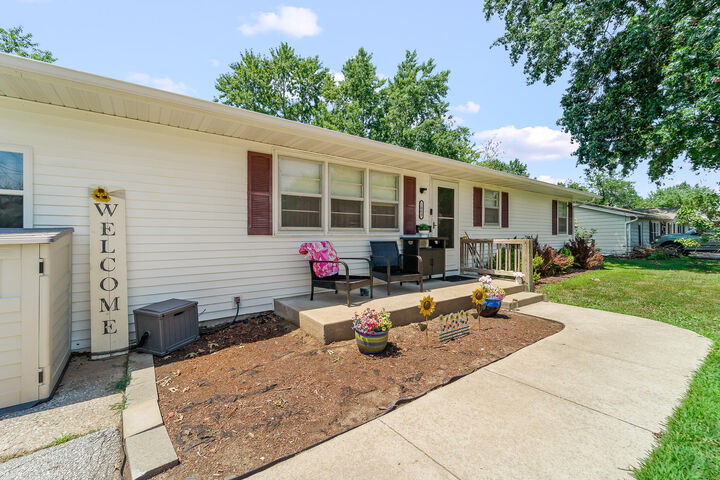 Property Photo:  1009 Mohawk Drive  MO 65251 