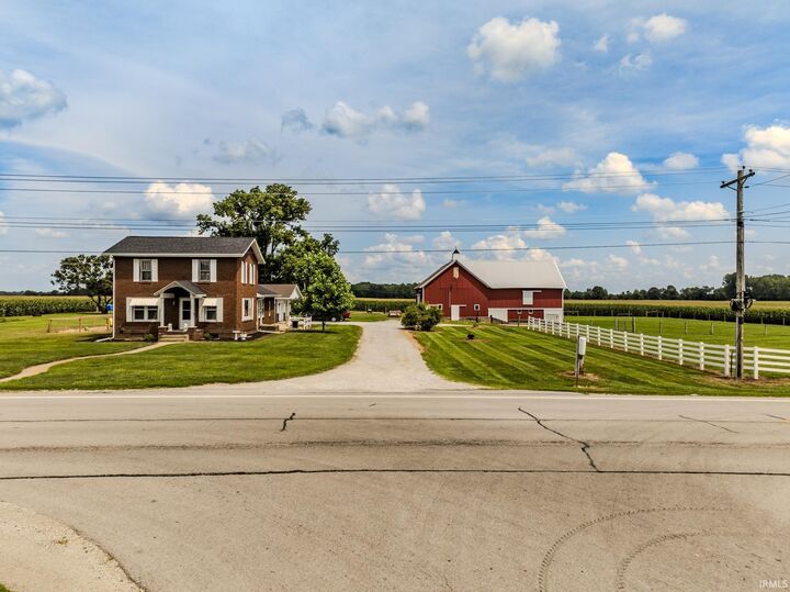 Property Photo:  10475 N State Road 13  IN 46962 