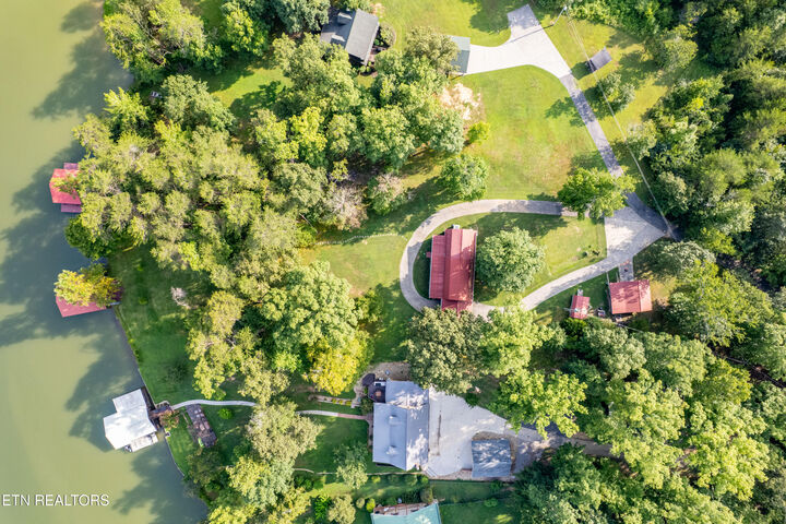 Property Photo: 222 Cedar Pointe Lane TN 37801