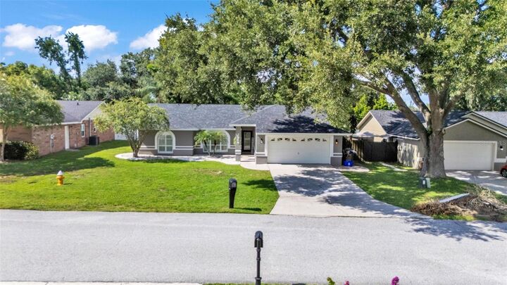 2314 Eastmeadows Court  Lakeland FL 33812 photo