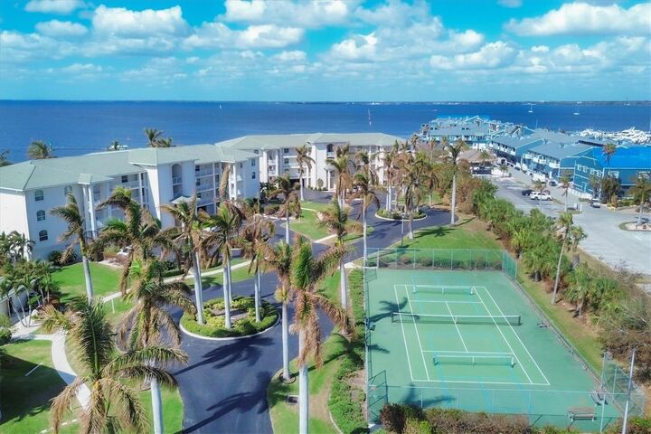 Property Photo:  1250 W Marion Avenue 122  FL 33950 