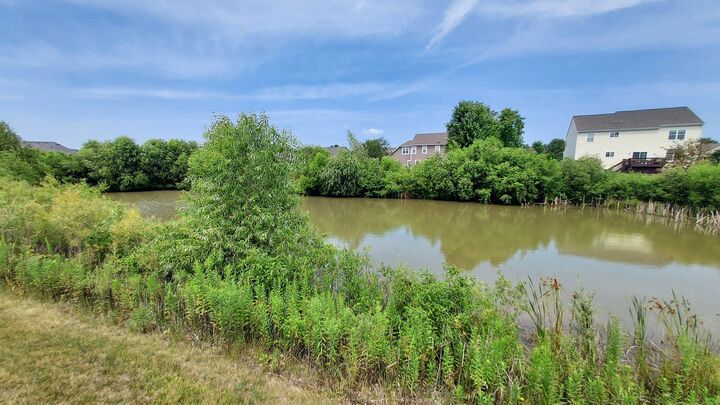 Property Photo: 4923 W Devinshire Dr WI 53132