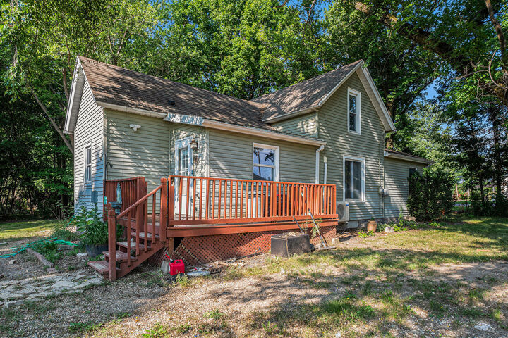 Property Photo:  3823 Oxbow Road  MI 49126 