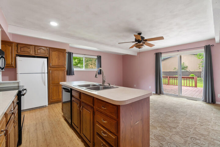 Property Photo:  4282 Woodworth Avenue  MI 48842 
