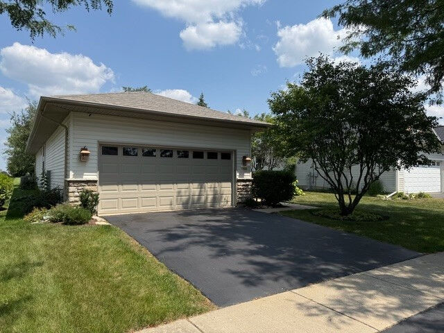 Property Photo: 12656 Cold Springs Drive IL 60142