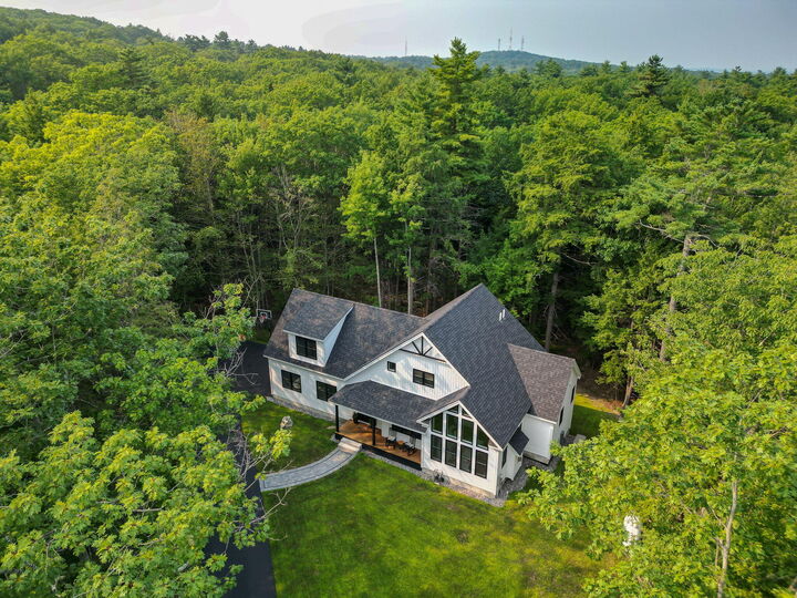 4 Red Oak Drive  Falmouth ME 04105 photo