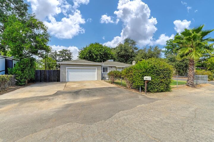 Property Photo: 7260 Mandarin Circle CA 95610