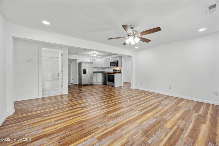 Property Photo: 605 Maple Street NC 27909