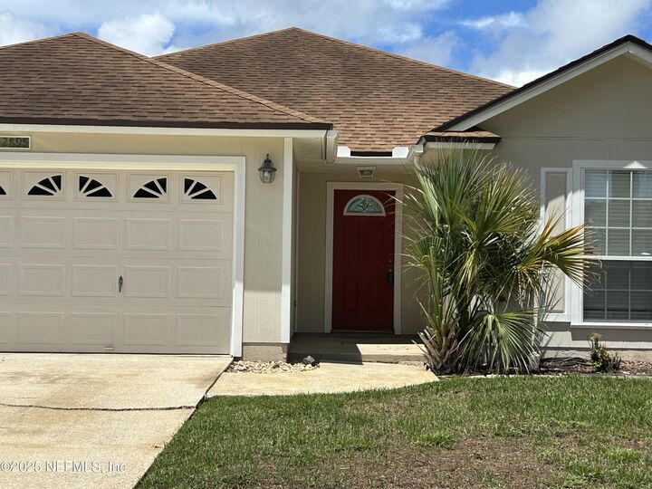 Property Photo:  12895 Bentwater Drive  FL 32246 