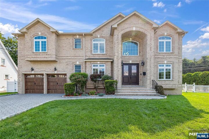 4 Holland Avenue  Demarest NJ 07627 photo