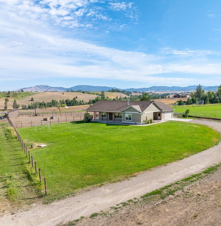 534 Shanna Court  Stevensville MT 59870 photo