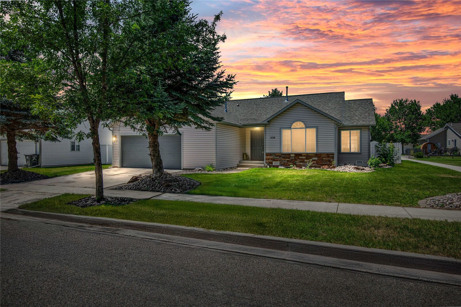 Property Photo:  2735 Stratford Lane  MT 59808 