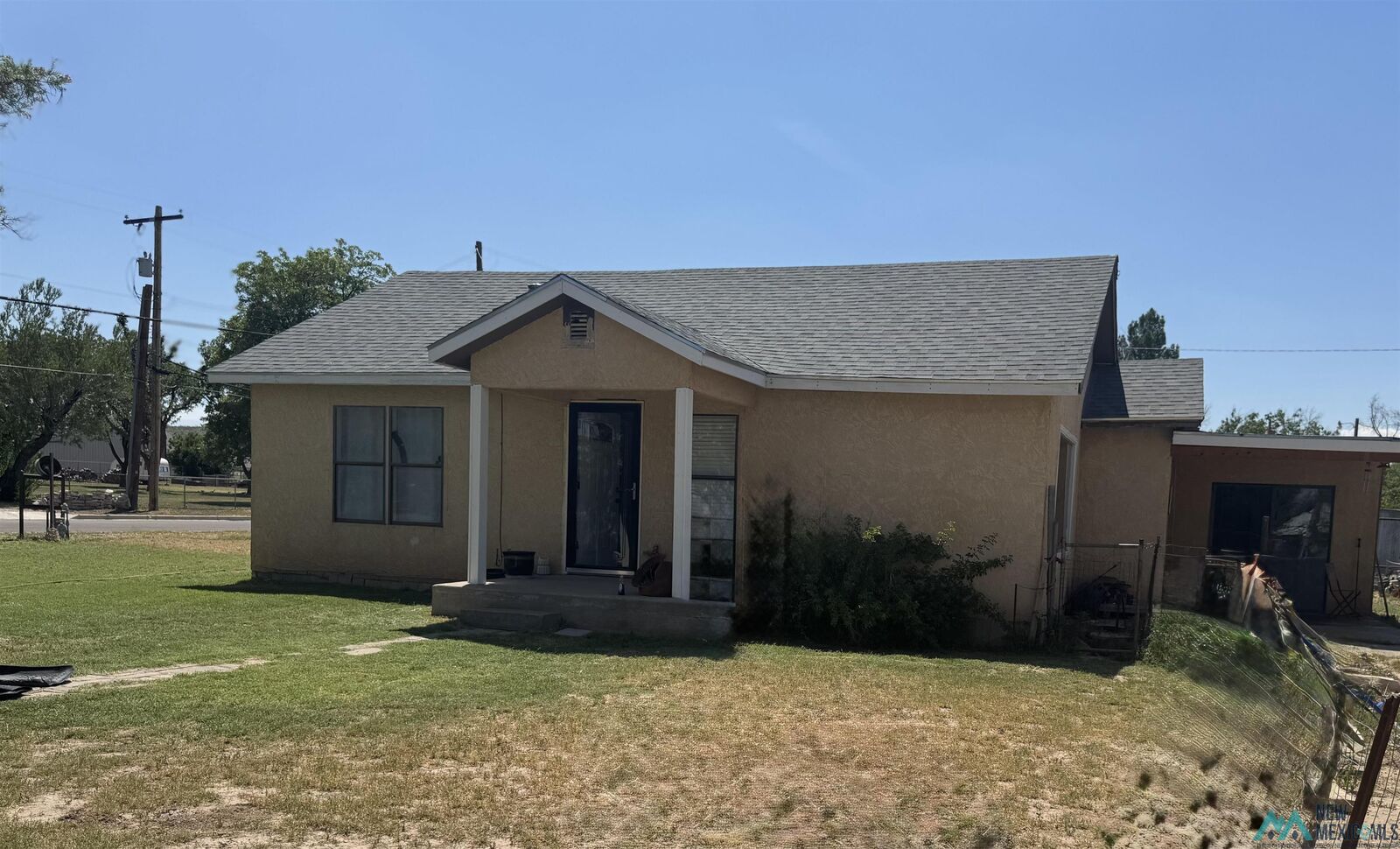 Property Photo: 2606 Westernway Street NM 88220