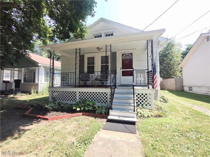 Property Photo:  717 Virginia Avenue  OH 44306 