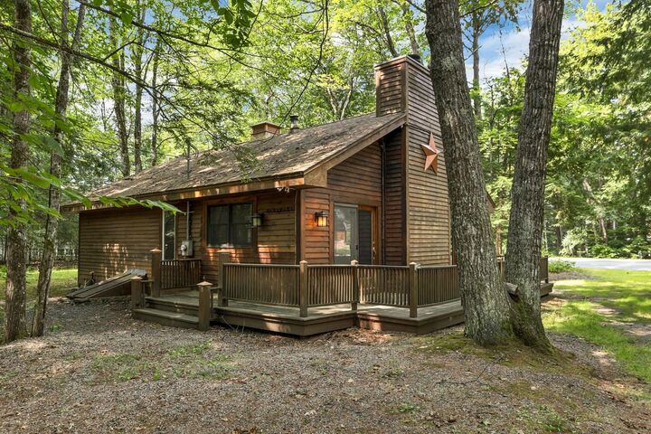 Property Photo: 2 Elcid Street NH 03254