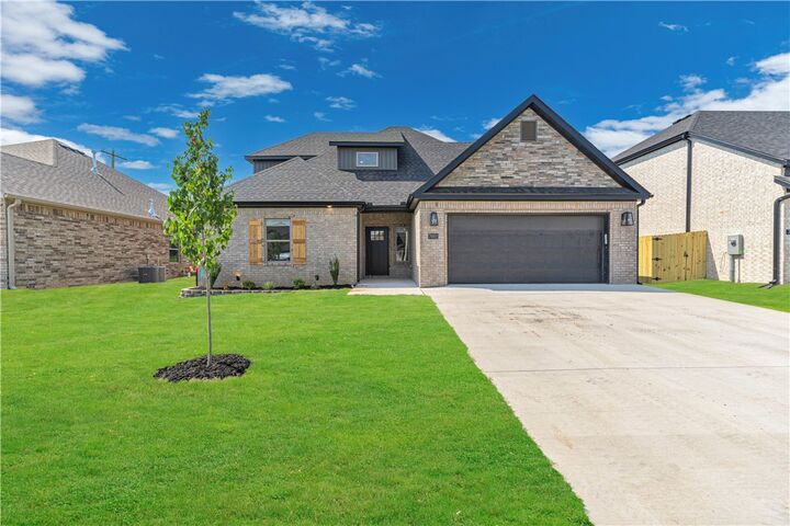 7001 SW Basswood Avenue  Bentonville AR 72712 photo