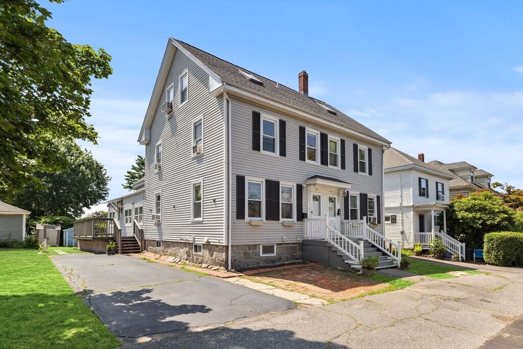 Property Photo:  59 Maple Ave 59  MA 01845 