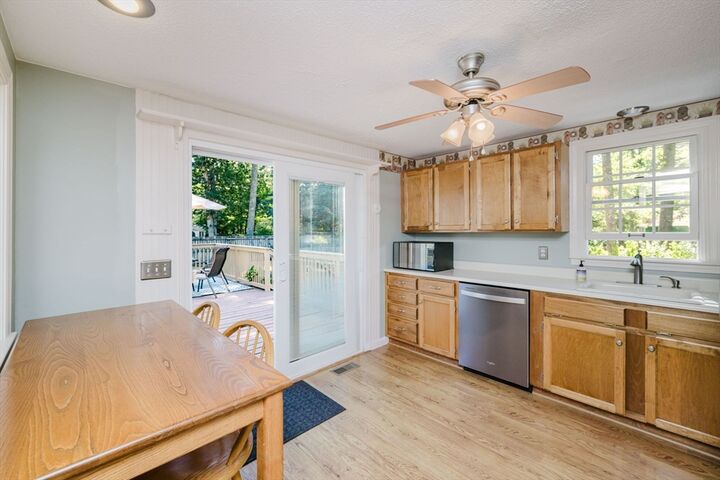 Property Photo: 18 Murdock St MA 02330