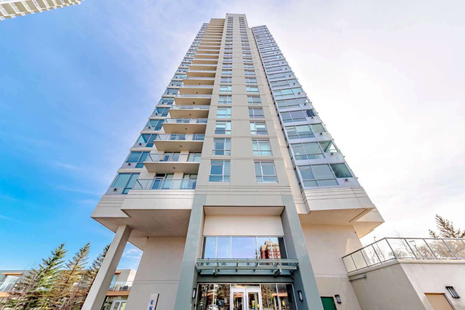 Property Photo: 77 Spruce Place SW 2207 AB T3C 3X6
