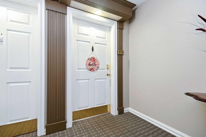 Property Photo:  6118 53 Avenue 204  AB T4N 6P7 